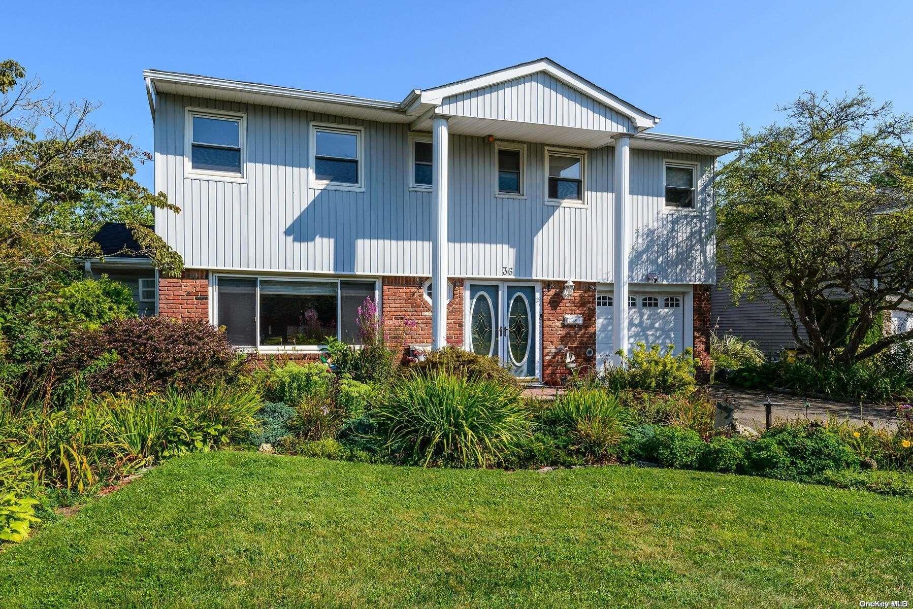 36 Voorhis Drive, Old Bethpage, NY 11804