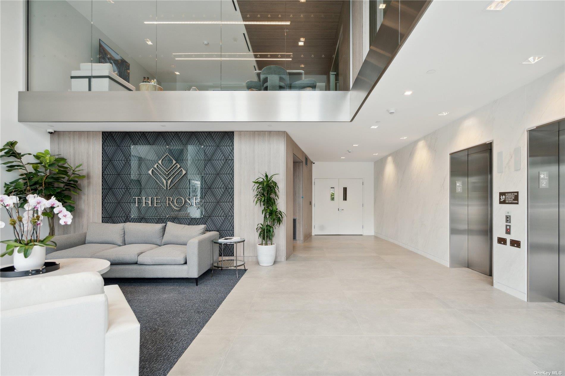 218 Middle Neck Road # 108, Great Neck, NY 11021