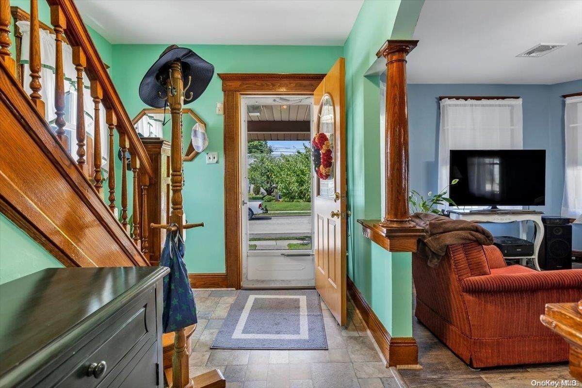 207 Centre Avenue, Bellmore, NY 11710