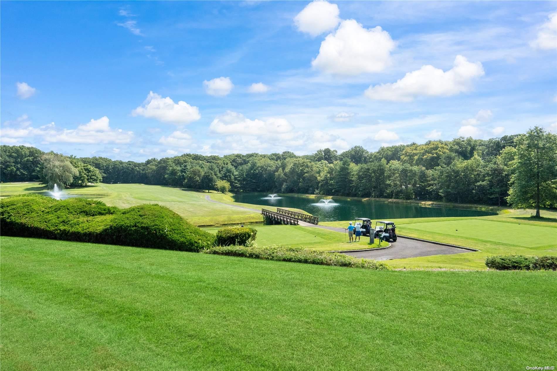 113 Madeira Boulevard # 113, Melville, NY 11747