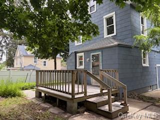 62 Lowndes Avenue, Huntington Station, NY 11746