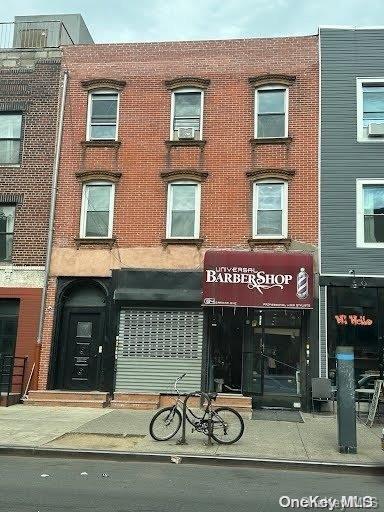 194 Graham Avenue, Brooklyn, NY 11206