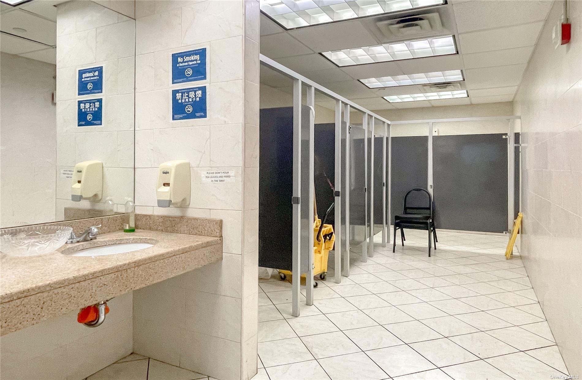 38-25 Main Street Street # 4A, Flushing, NY 11354