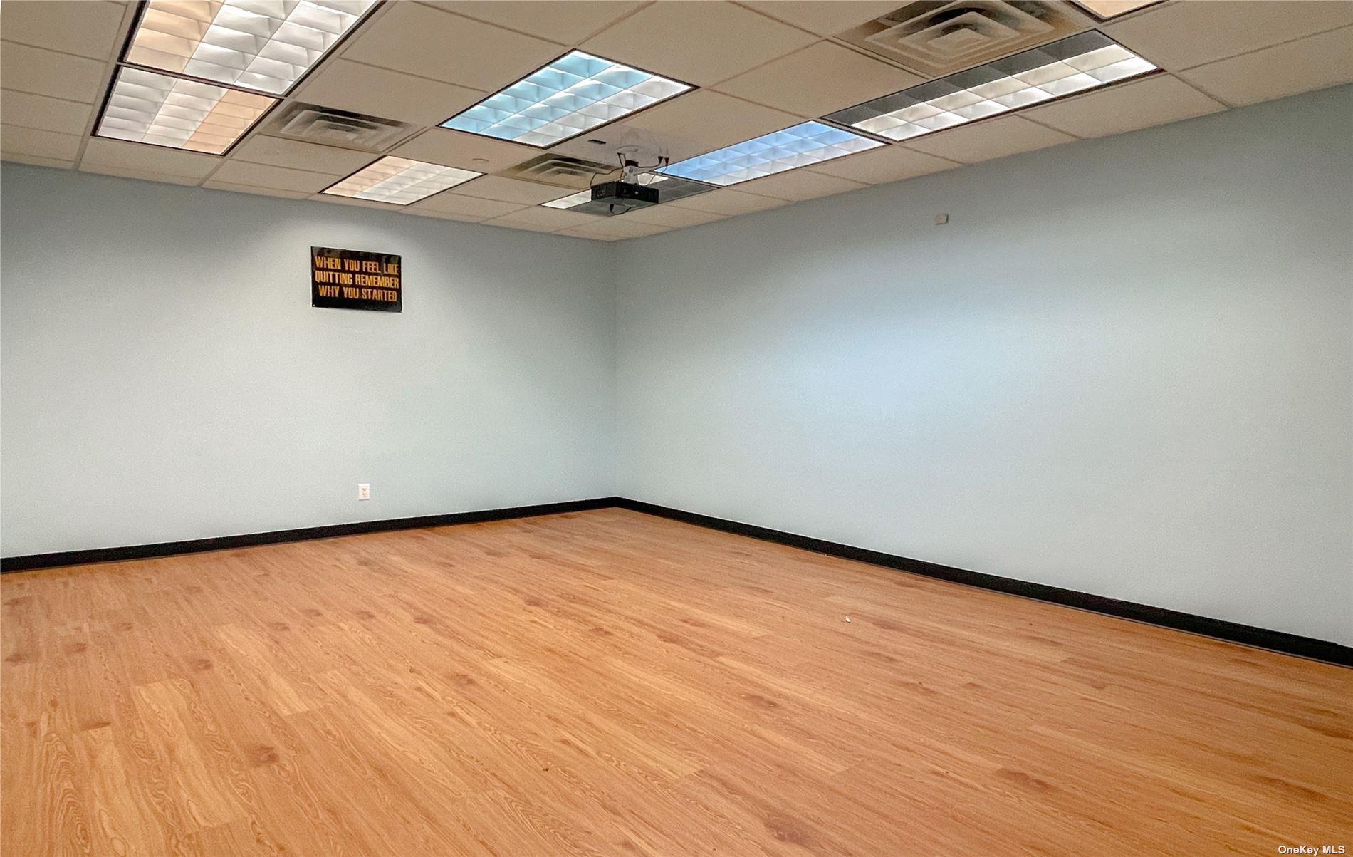 136-20 38th Avenue # 4A-1, Flushing, NY 11354