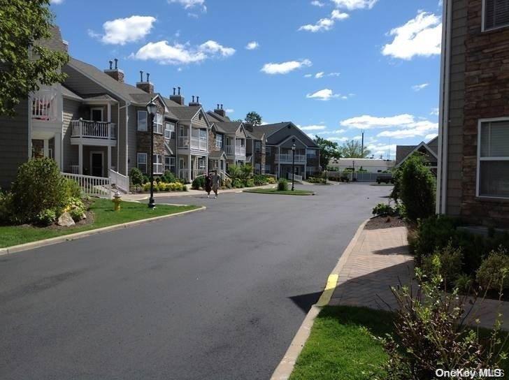 646 Bevelander Place # 646, West Sayville, NY 11796