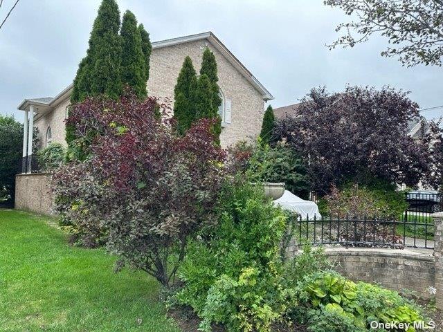 150-123 Powells Cove Boulevard, Whitestone, NY 11357