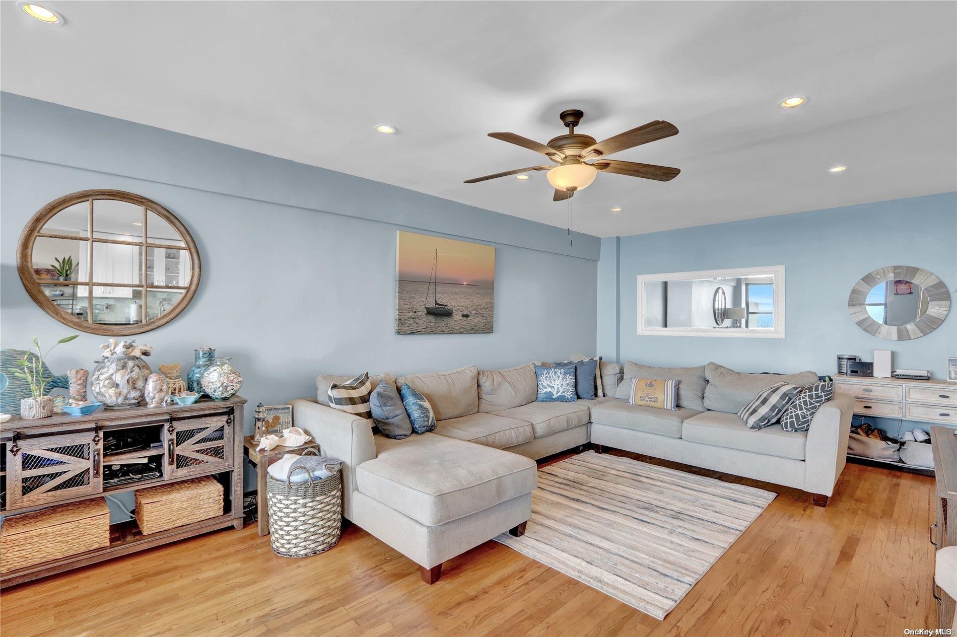 333 E Broadway # 5, Long Beach, NY 11561