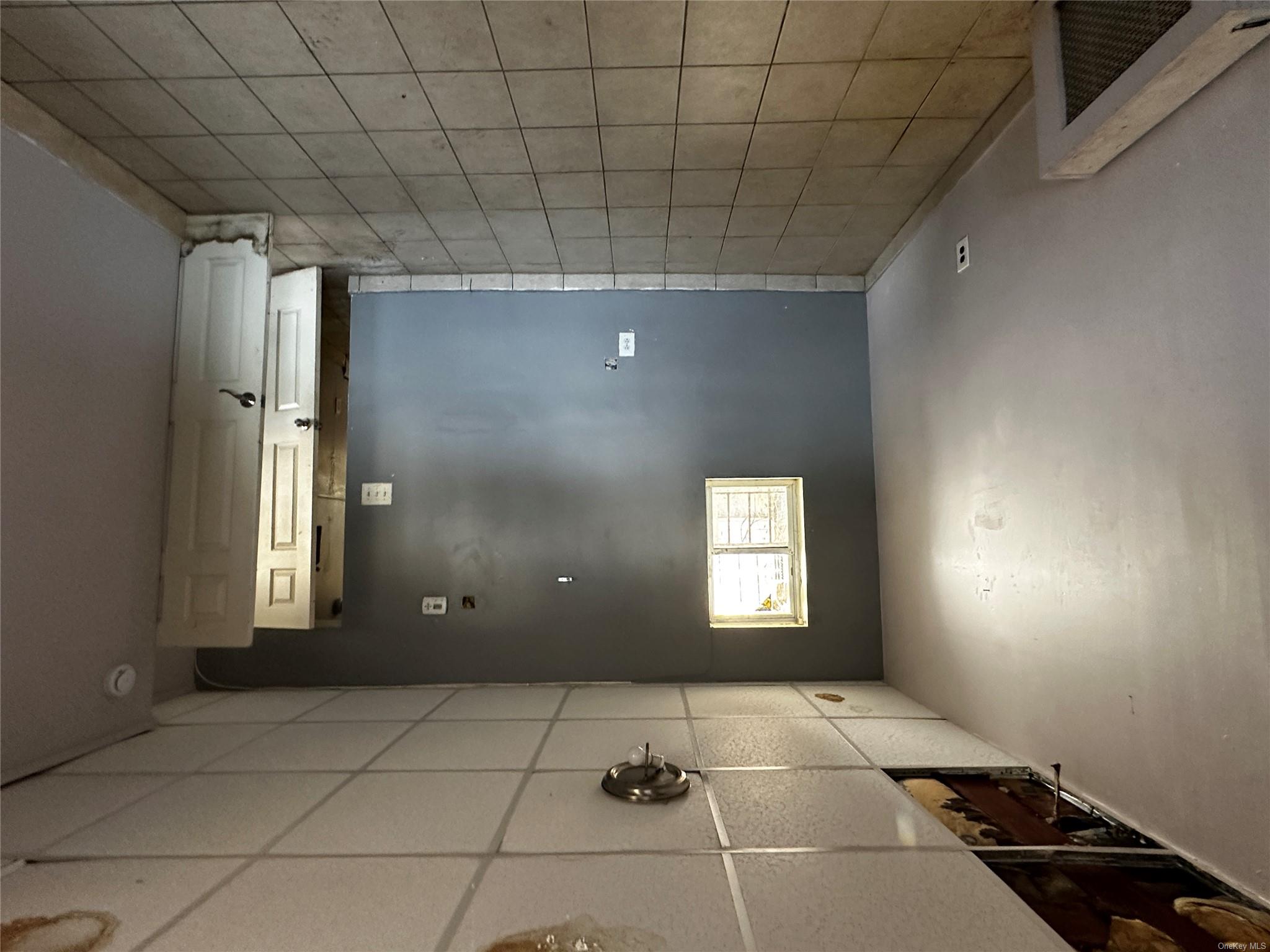 90 Jackie Robinson Parkway, Brooklyn, NY 11208