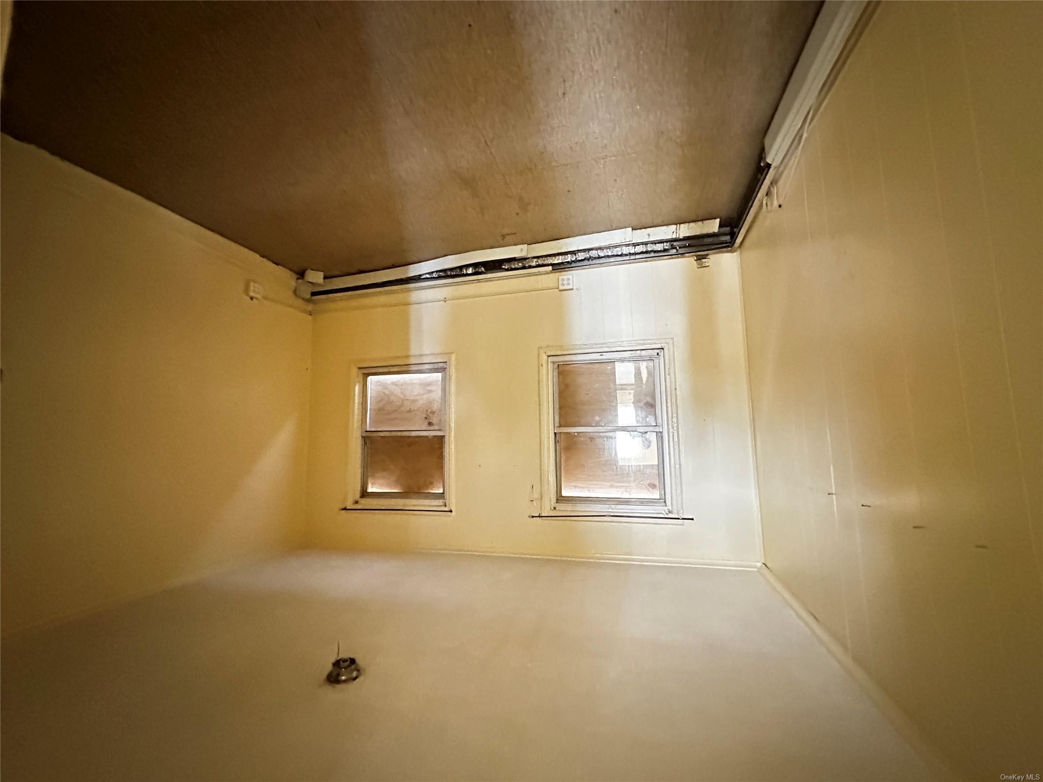 90 Jackie Robinson Parkway, Brooklyn, NY 11208