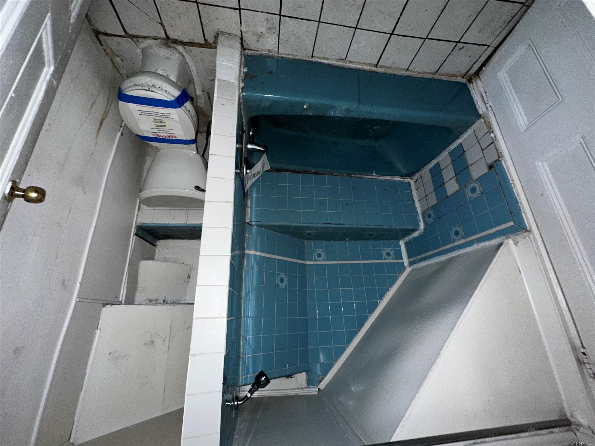 90 Jackie Robinson Parkway, Brooklyn, NY 11208