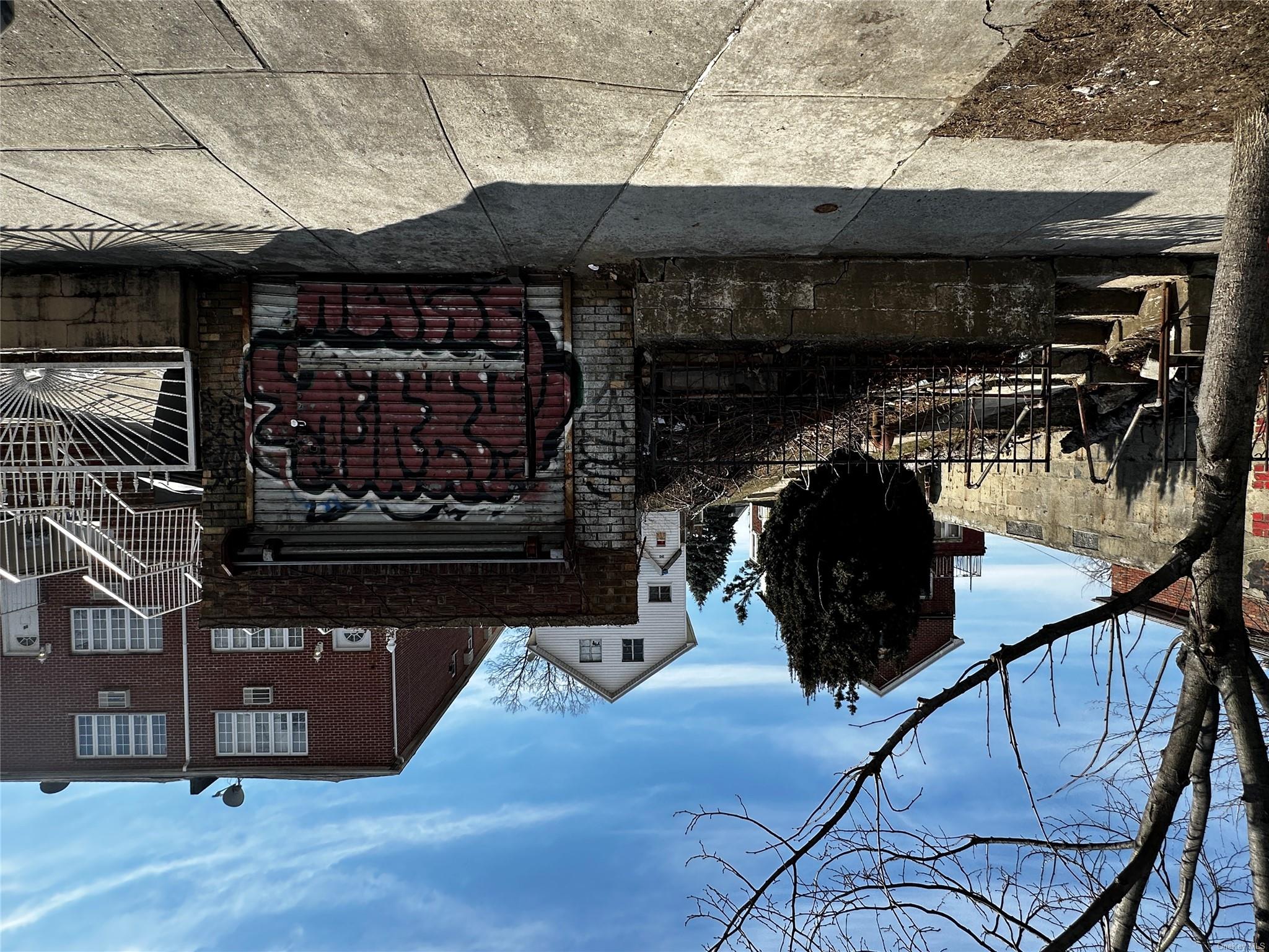 90 Jackie Robinson Parkway, Brooklyn, NY 11208