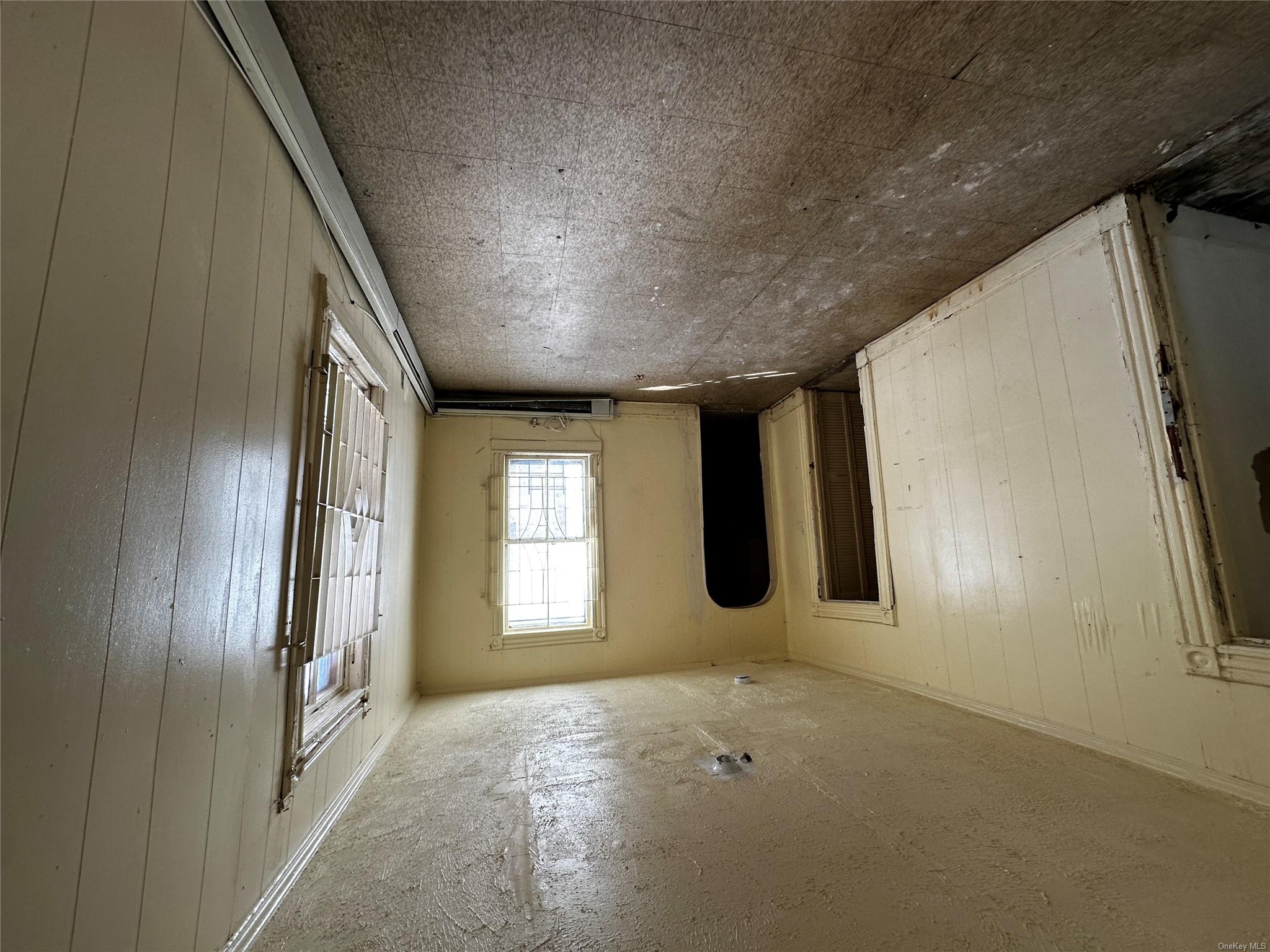 90 Jackie Robinson Parkway, Brooklyn, NY 11208