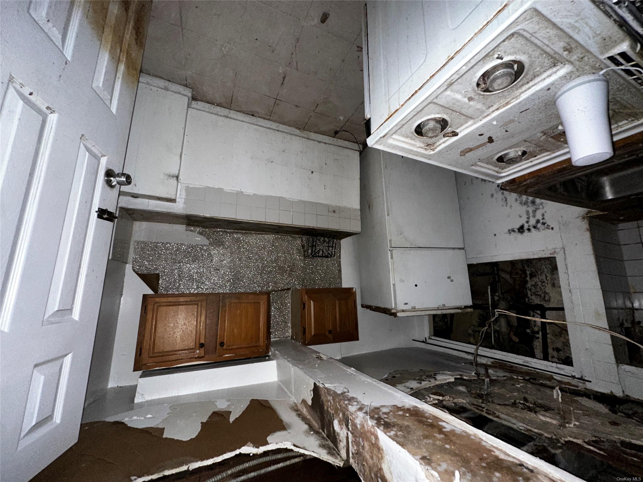 90 Jackie Robinson Parkway, Brooklyn, NY 11208