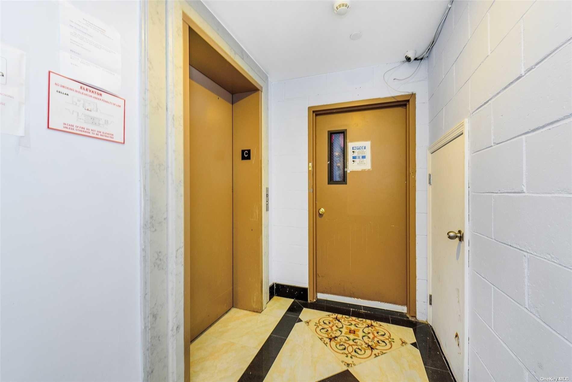 41-42 College Point Boulevard # C1, Flushing, NY 11355