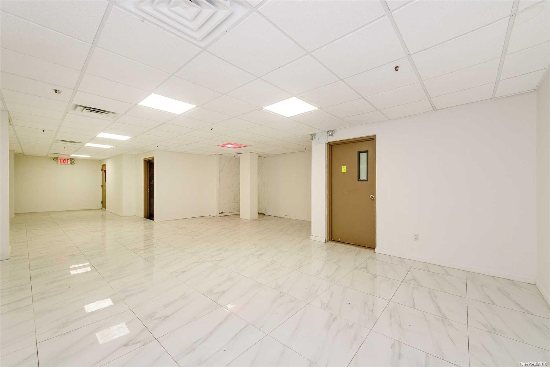 41-42 College Point Boulevard # C1, Flushing, NY 11355