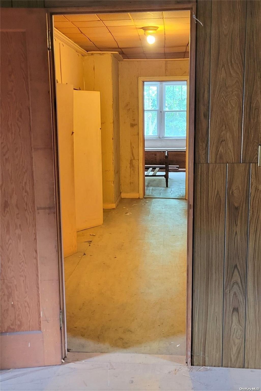 138 Hewlett Avenue, Merrick, NY 11566