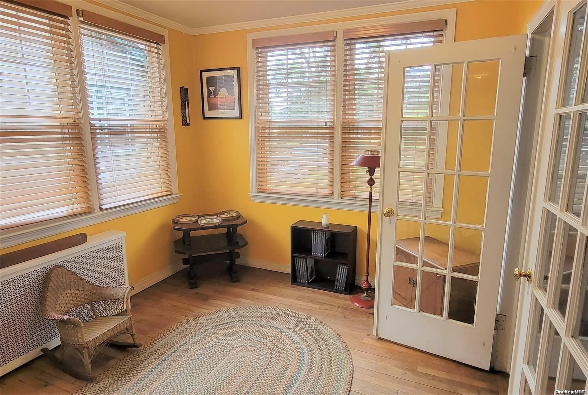 138 Hewlett Avenue, Merrick, NY 11566