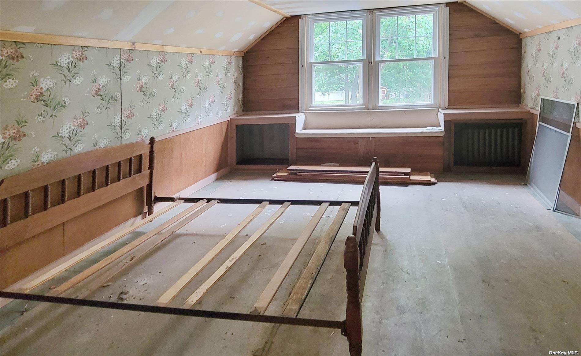 138 Hewlett Avenue, Merrick, NY 11566