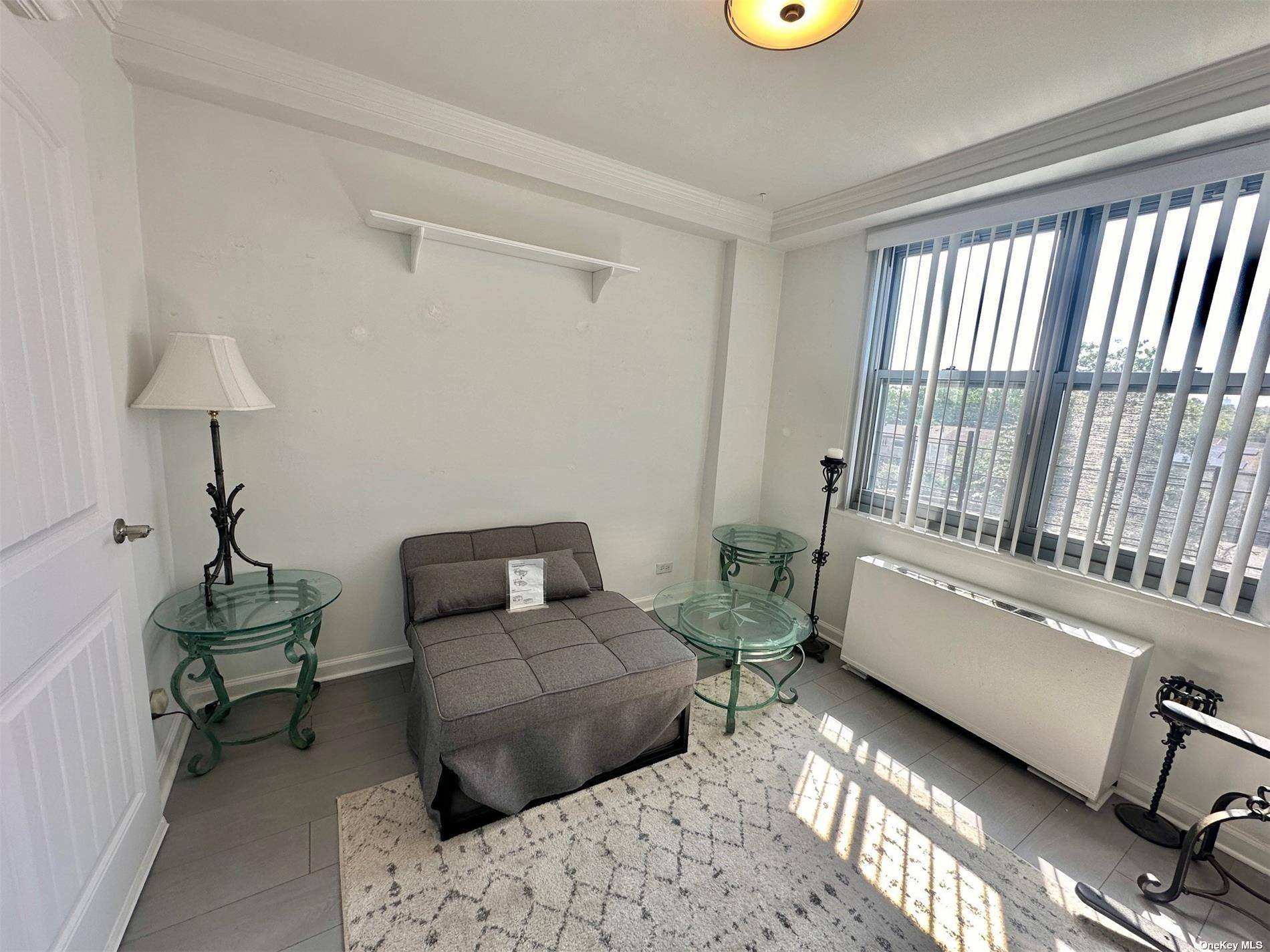 61-20 Grand Central Parkway # B401, Forest Hills, NY 11375