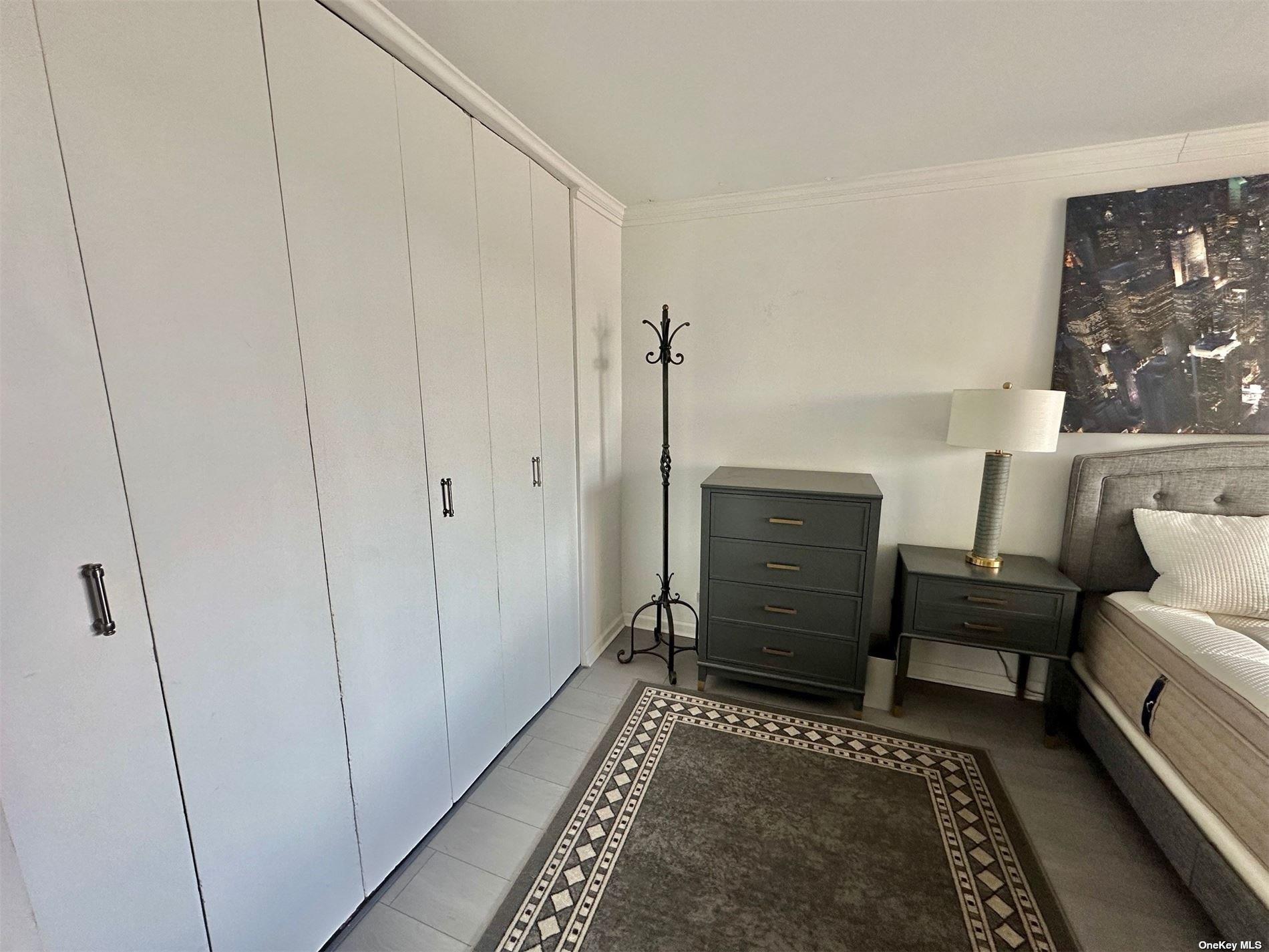 61-20 Grand Central Parkway # B401, Forest Hills, NY 11375