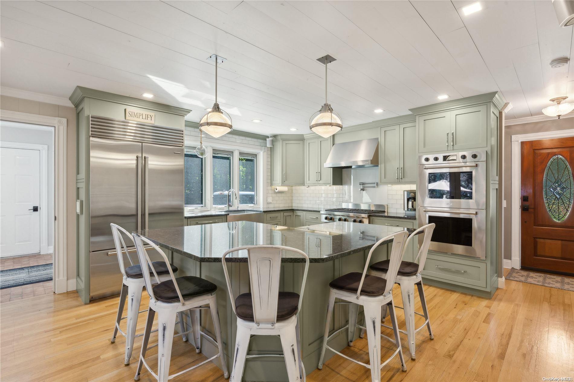105 Ole Jule Lane, Mattituck, NY 11952