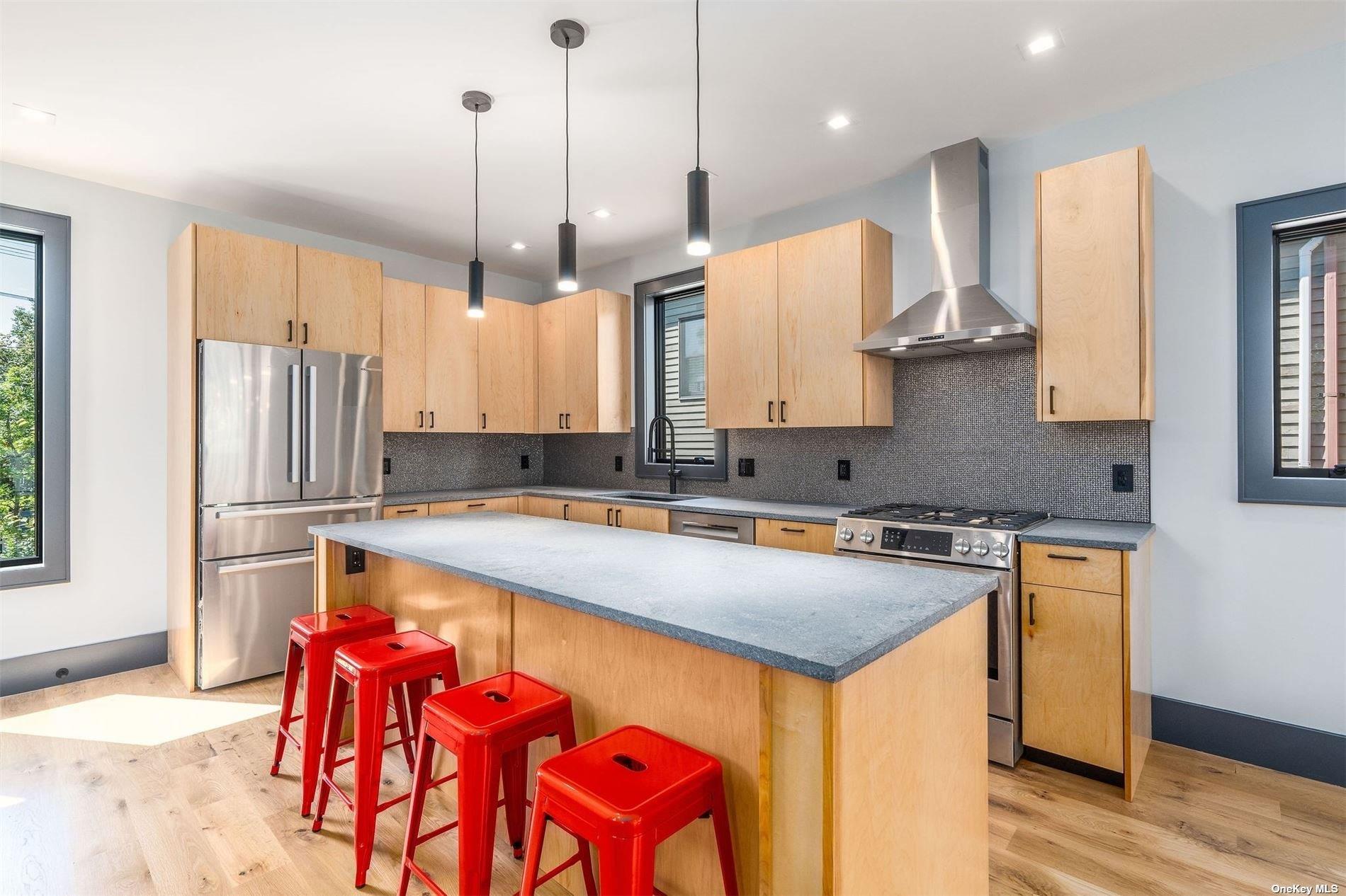 216 North Street, Greenport, NY 11944