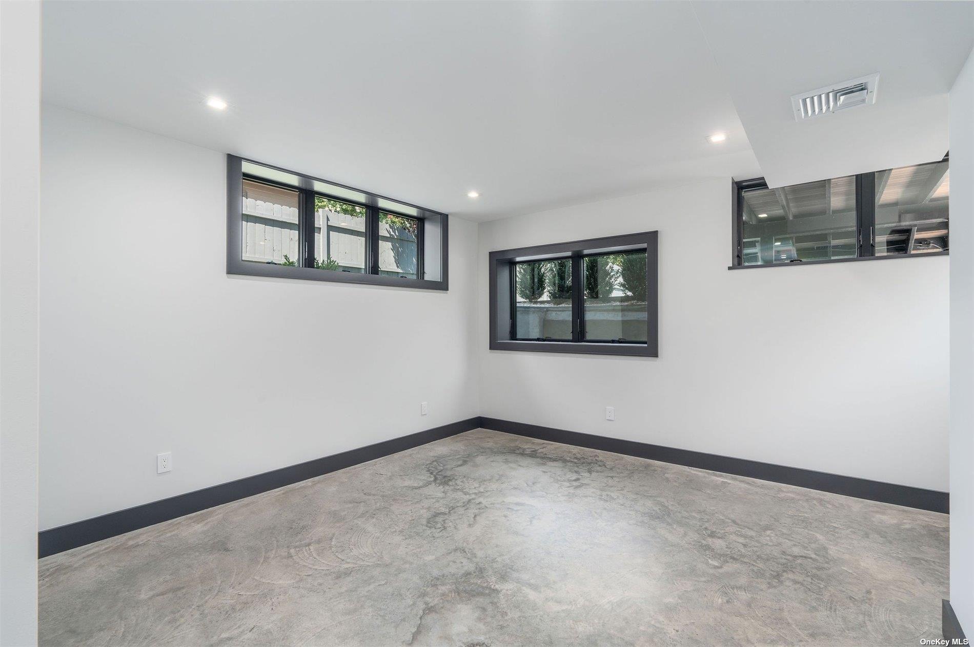 216 North Street, Greenport, NY 11944