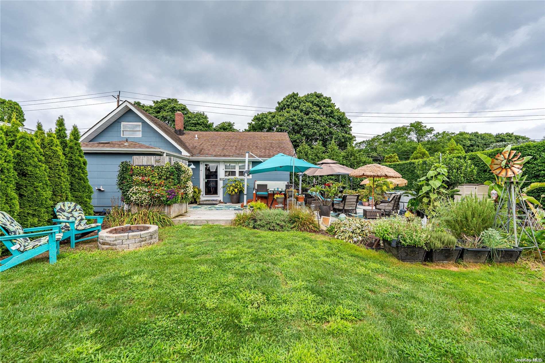 5873 Sound Avenue, Riverhead, NY 11901