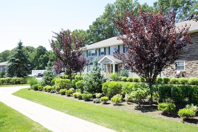 1750 W Main Street # S04, Riverhead, NY 11901