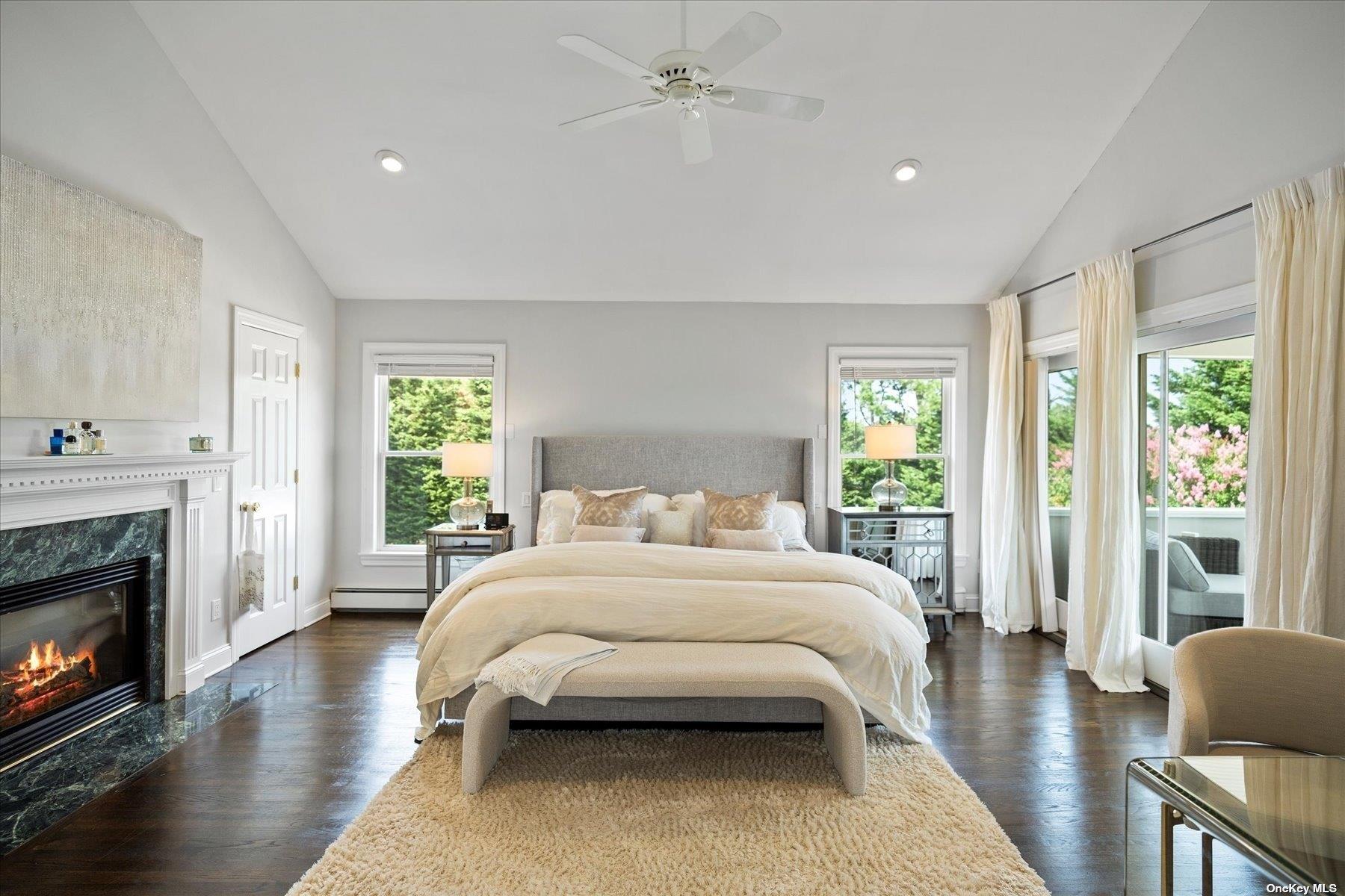 31 Blackwatch Court, Southampton, NY 11968