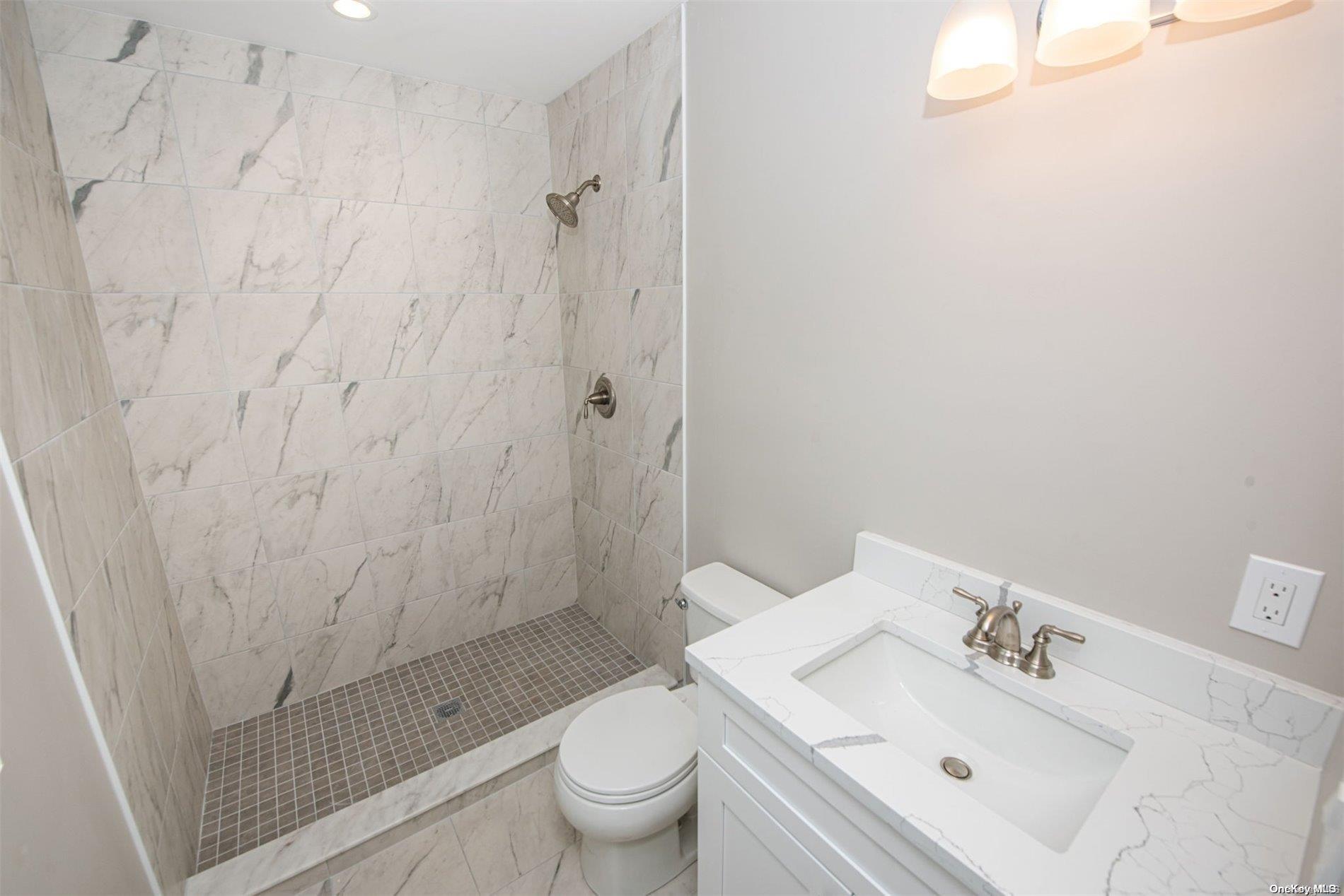 100 Daisy Drive, Mastic Beach, NY 11951