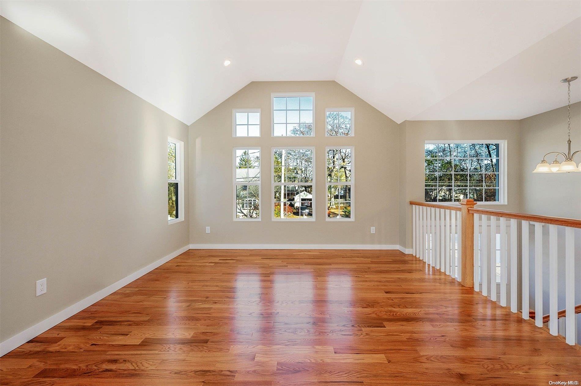 100 Daisy Drive, Mastic Beach, NY 11951