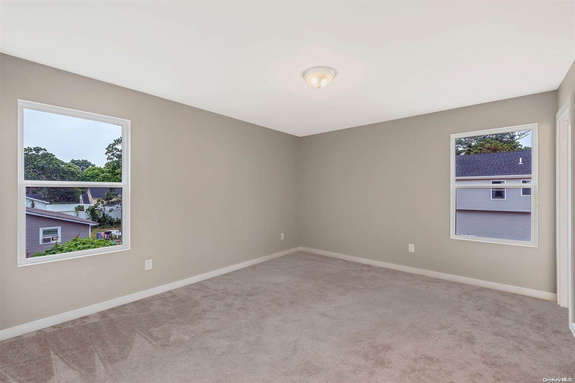 100 Daisy Drive, Mastic Beach, NY 11951