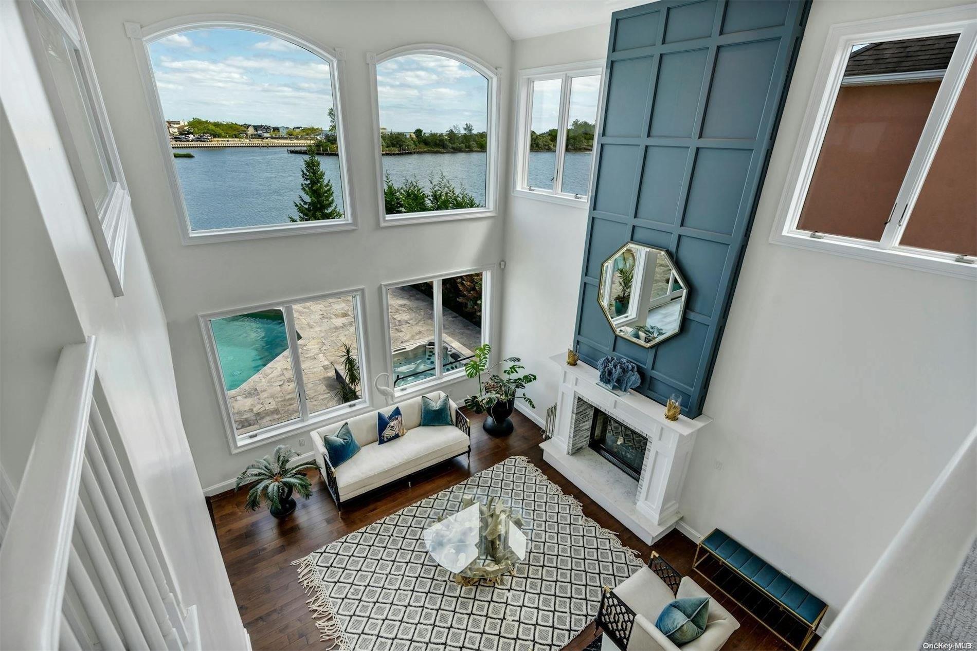 35 Crescent Cove Circle, Seaford, NY 11783