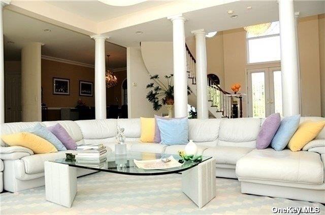 9 Kate Court, East Quogue, NY 11942