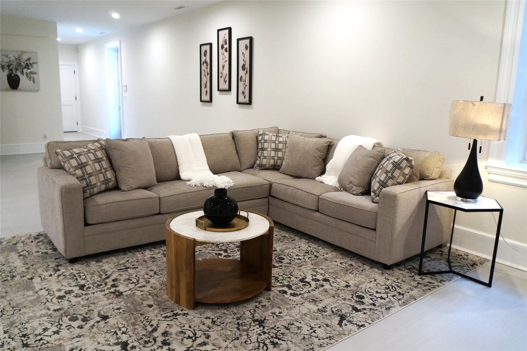 66 Peters Lane, Westhampton Beach, NY 11978