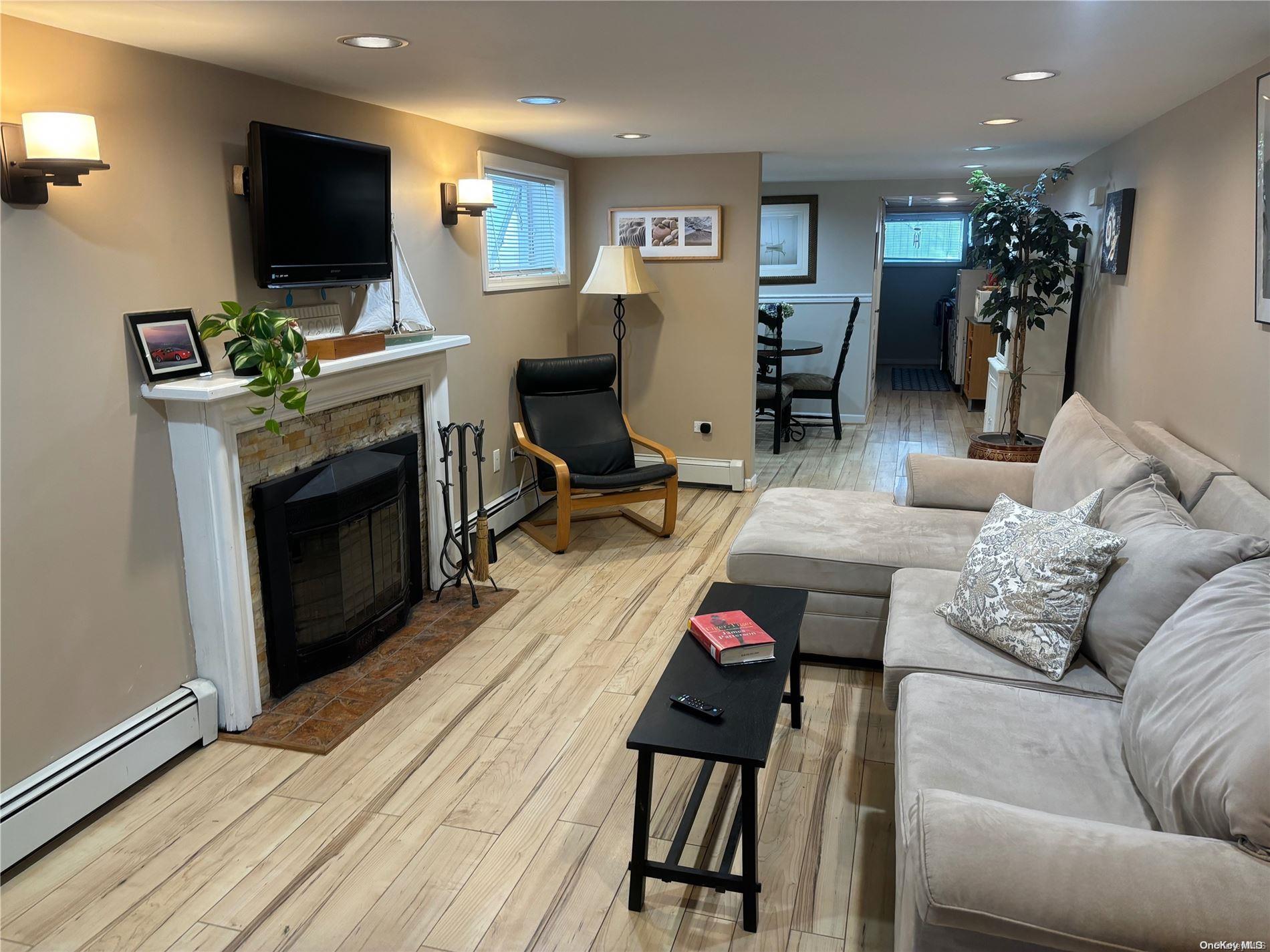 39 Malone Avenue # Lower, East Atlantic Beach, NY 11561