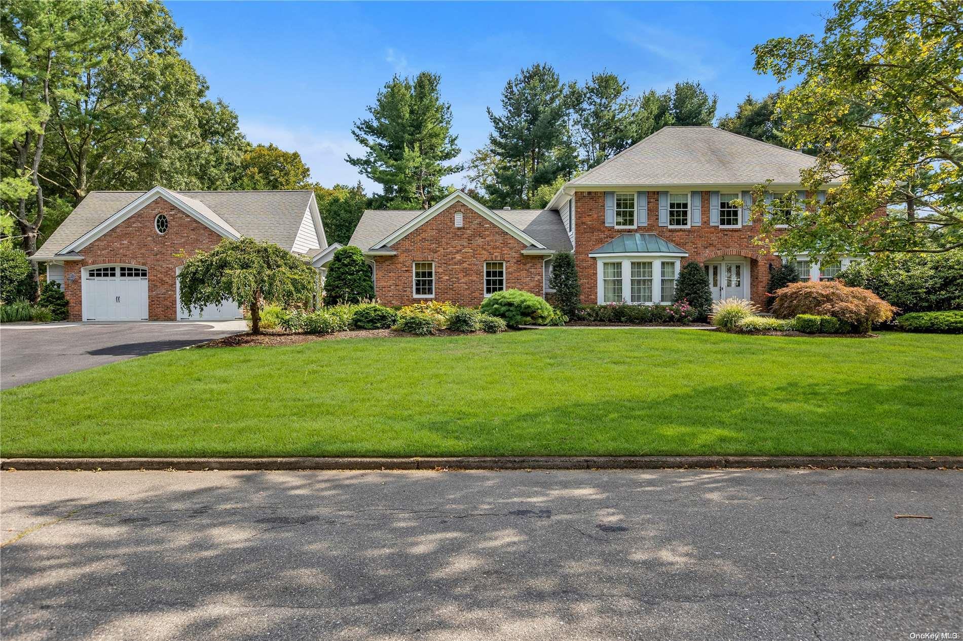 3 Summerdale Court, Huntington, NY 11743