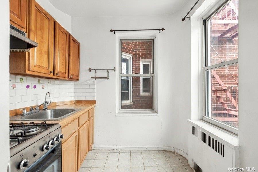 110-34 73rd Road # 5K, Forest Hills, NY 11375