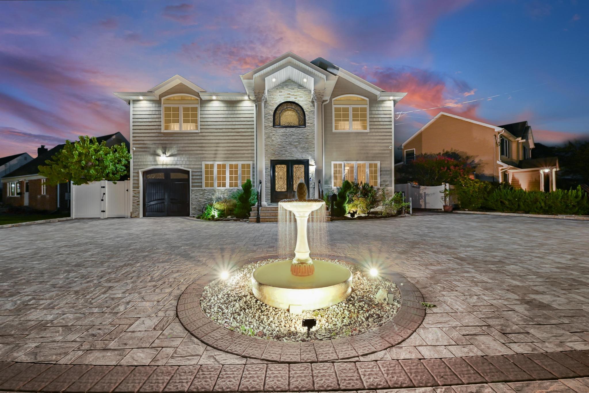 1056 North Drive, Merrick, NY 11566