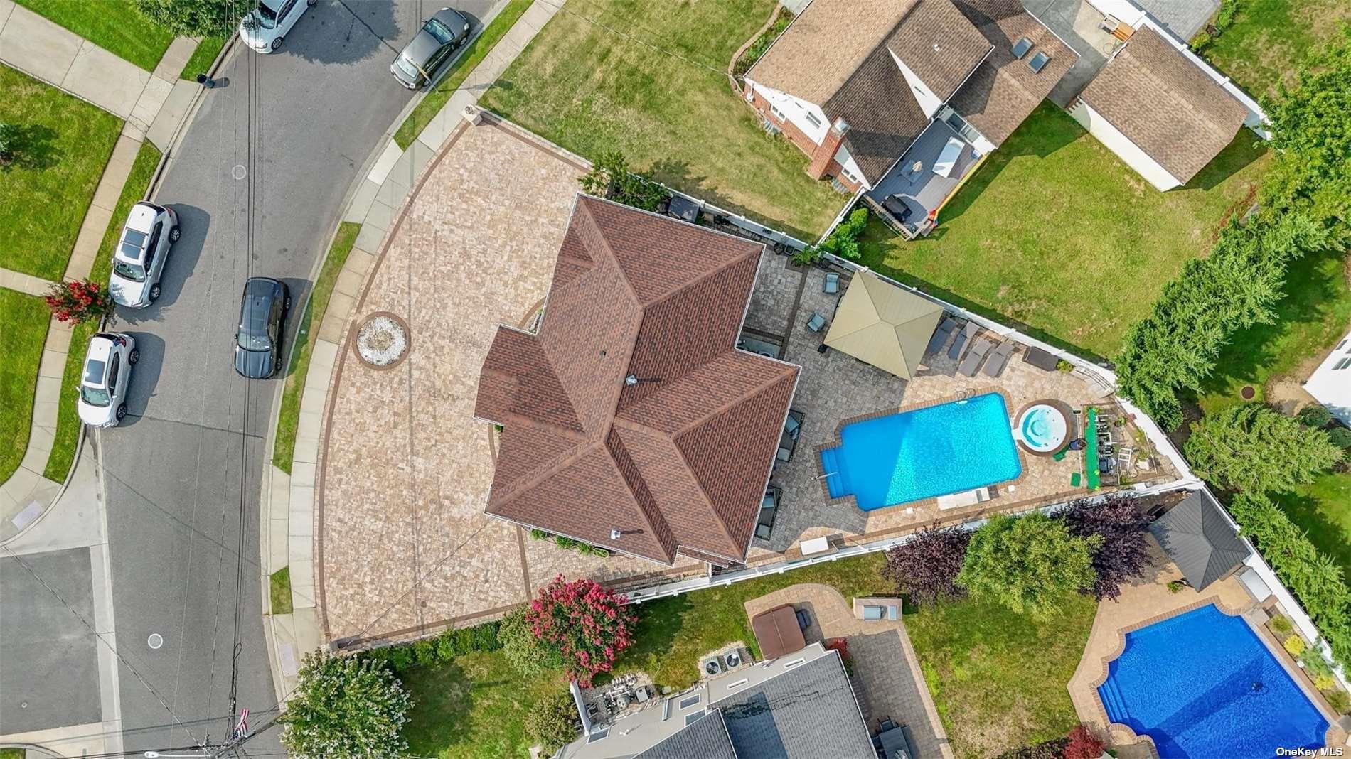 1056 North Drive, Merrick, NY 11566