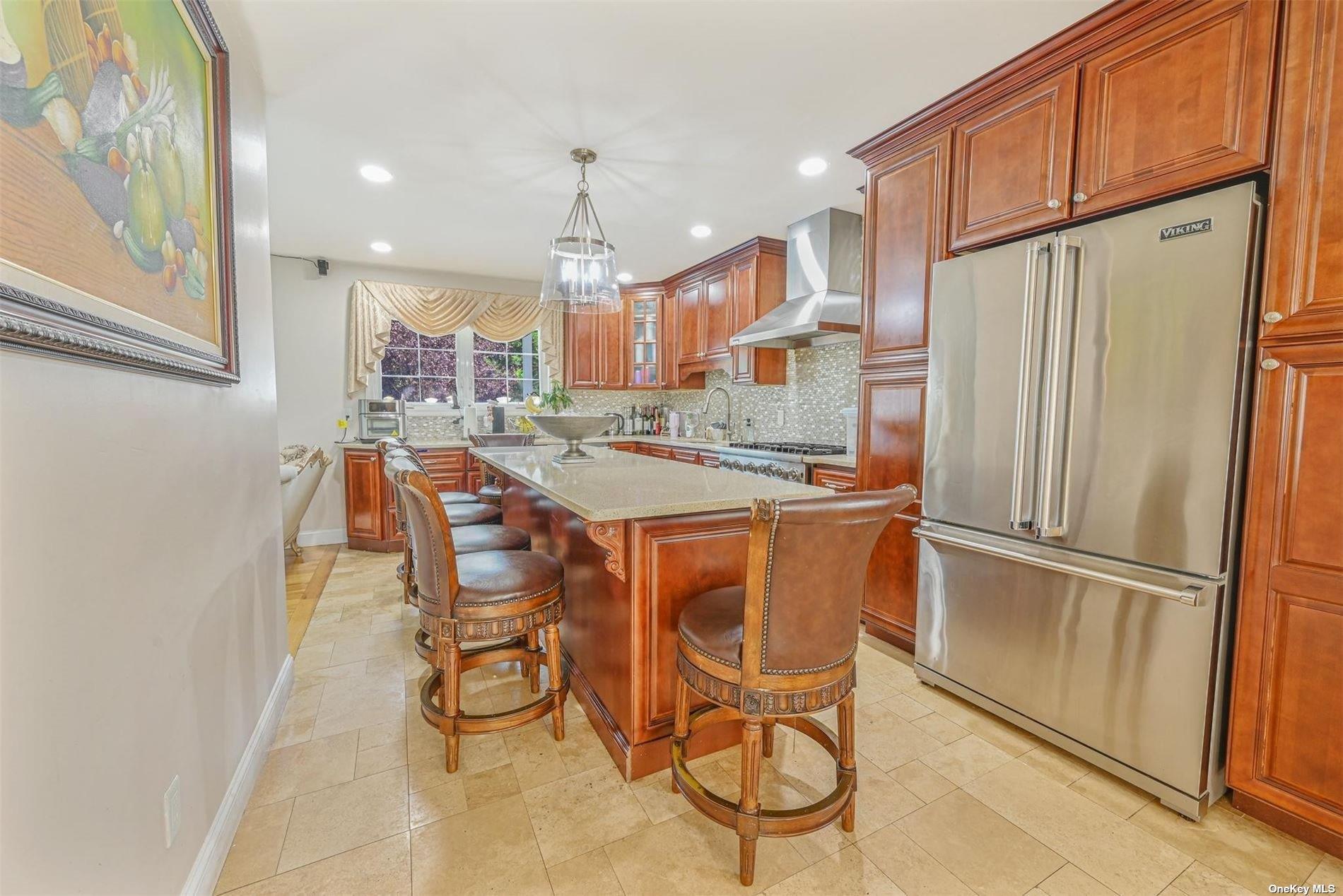 1056 North Drive, Merrick, NY 11566