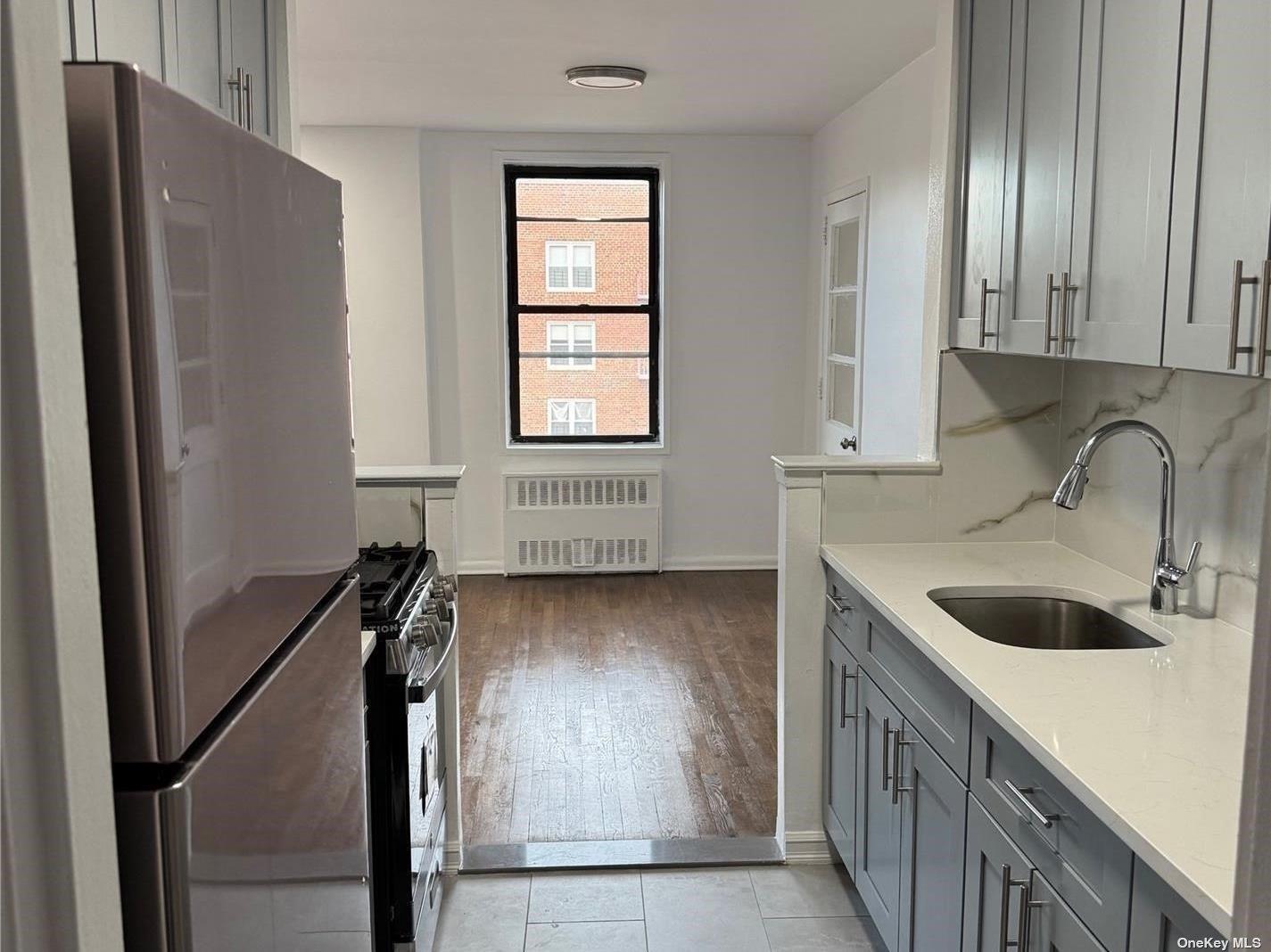 65-50 Wetherole Street # 5V, Rego Park, NY 11374