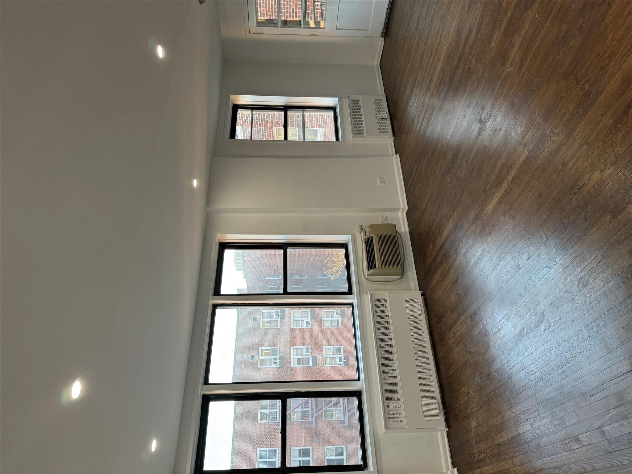 65-50 Wetherole Street # 5V, Rego Park, NY 11374