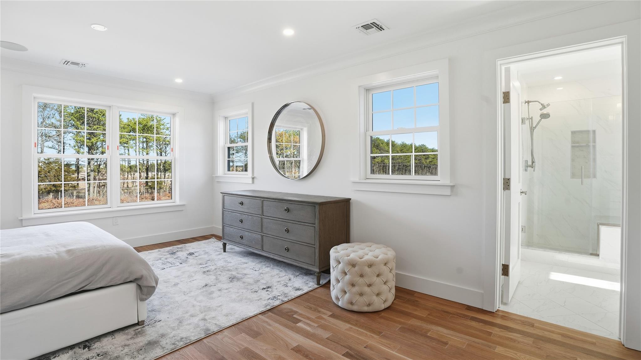 Westhampton Beach, NY 11978