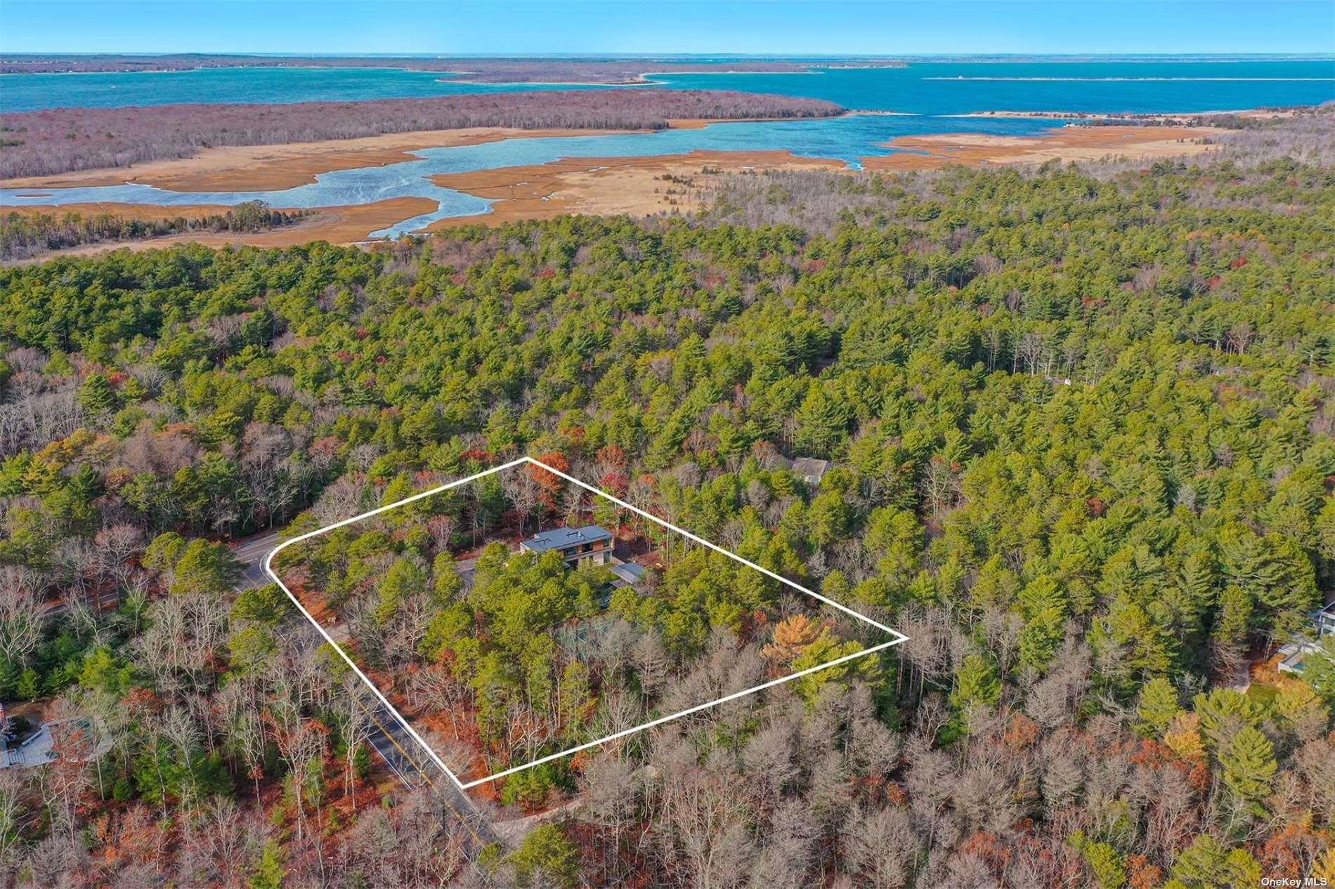 5 Two Holes Water Road, East Hampton, NY 11937