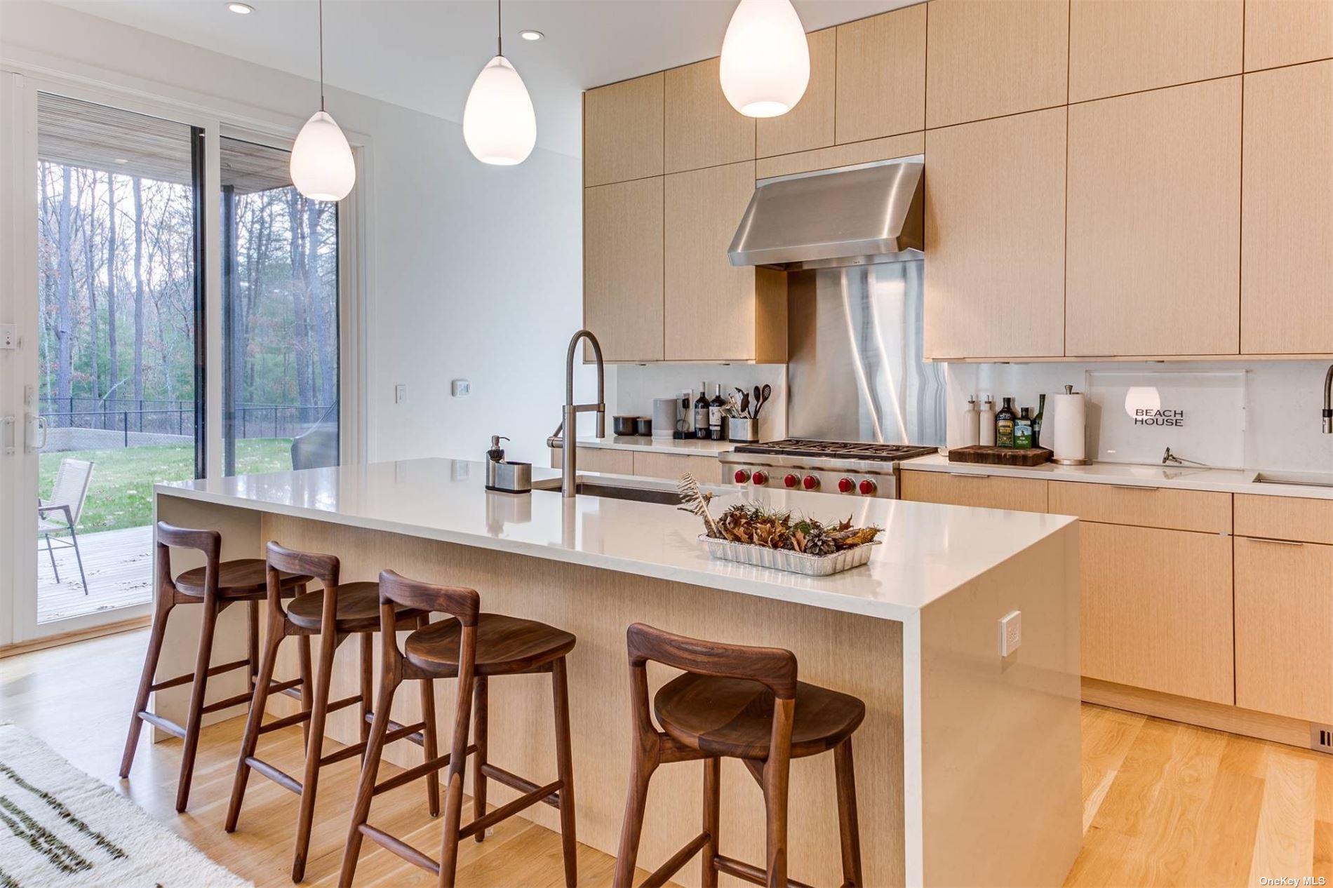 5 Two Holes Water Road, East Hampton, NY 11937