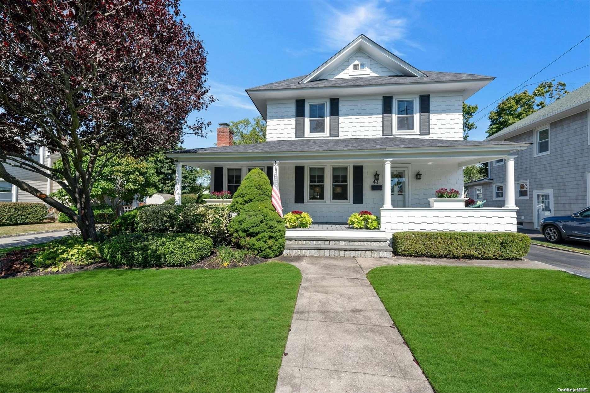 47 Erwin Street, Sayville, NY 11782