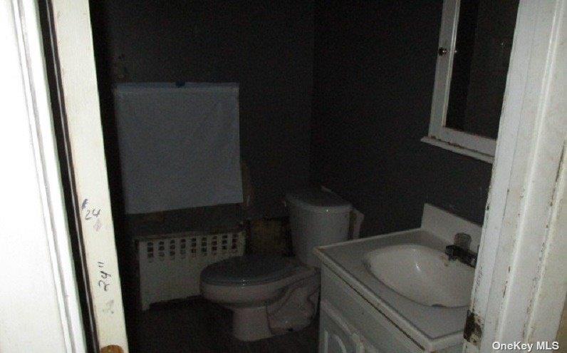 70 Beech Street, Lake Grove, NY 11755