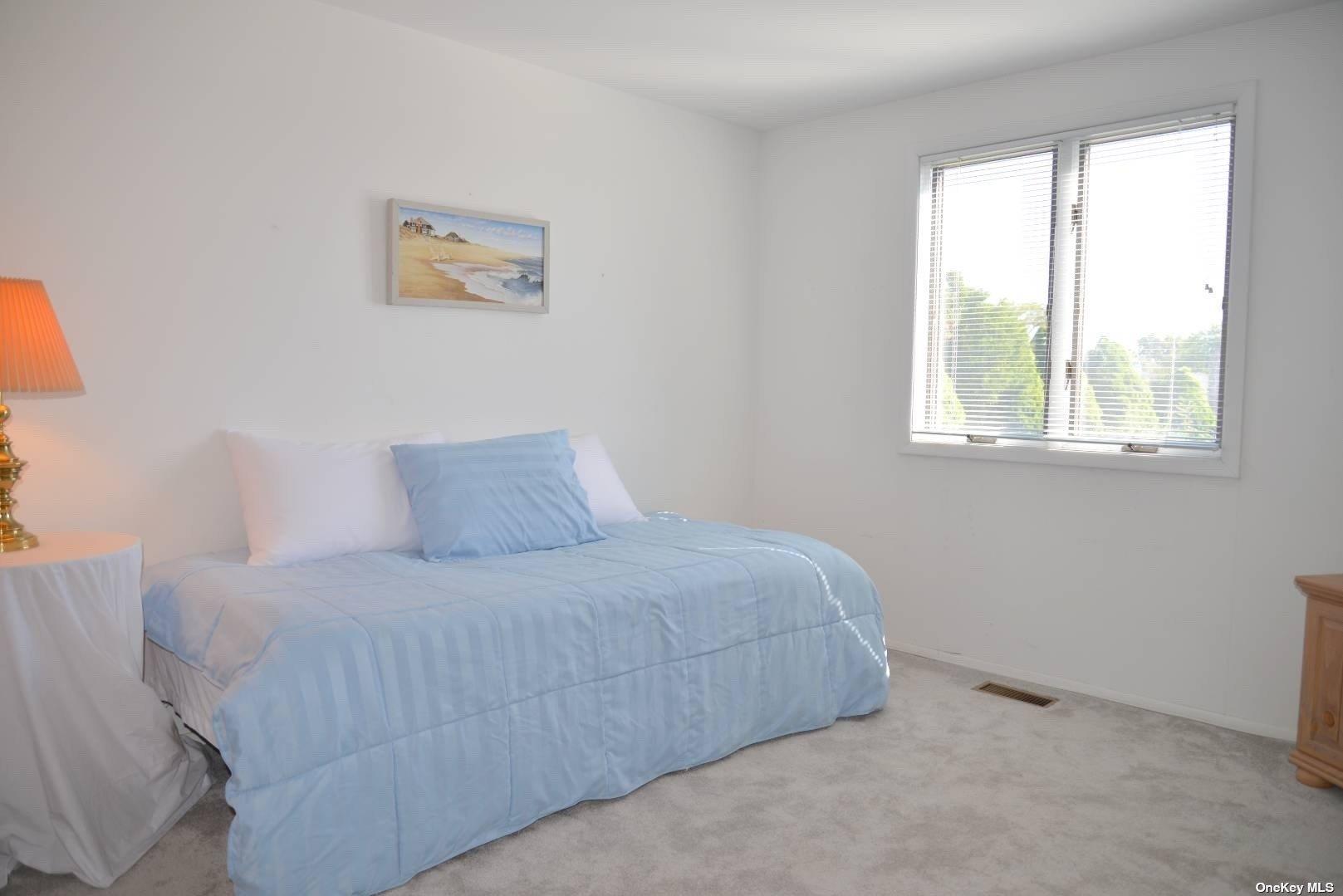 14 Canal Way, Hampton Bays, NY 11946